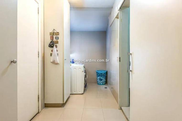 Apartamento à venda na Rua Bueno BrandãoVila Nova Conceição - 999-apartamento-vila-nova-conceicao-sao-paulo-092102-2.jpg