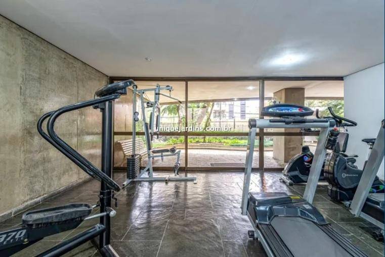 Apartamento à venda na Rua Bueno BrandãoVila Nova Conceição - 999-apartamento-vila-nova-conceicao-sao-paulo-092232-1.jpg
