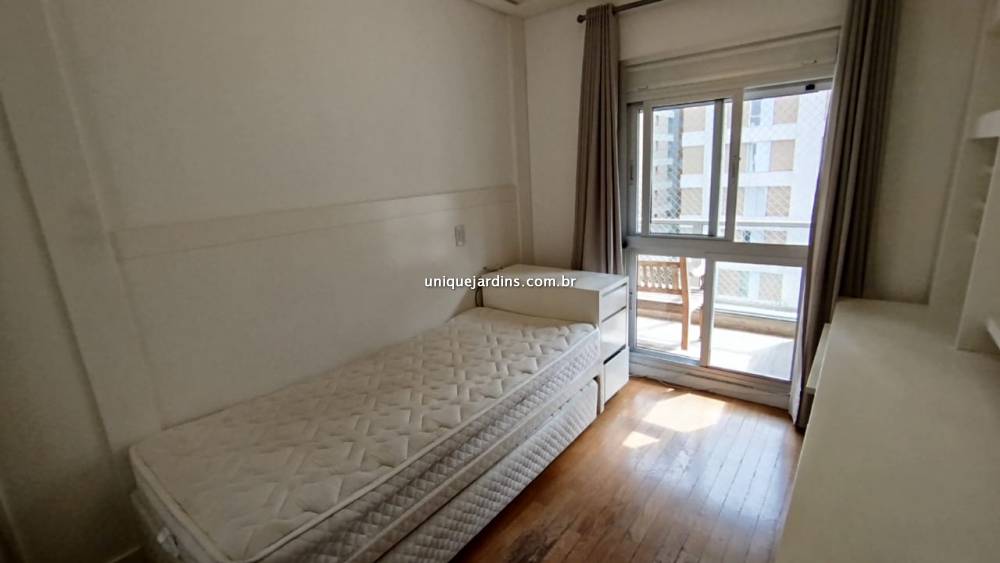 Apartamento à venda na Rua Bela CintraJardim América - 999-apartamento-jardim-america-sao-paulo-123321-1.jpg