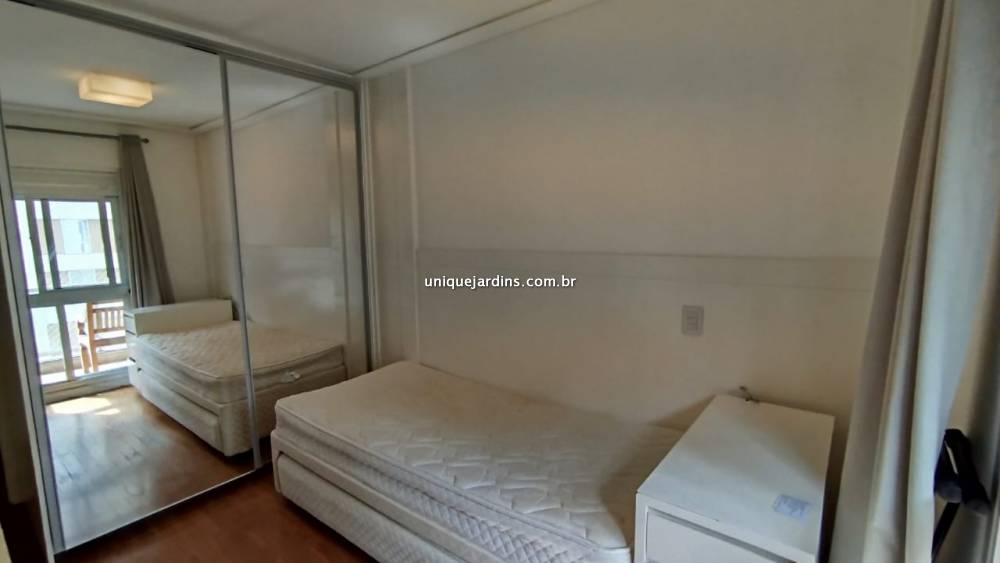Apartamento à venda na Rua Bela CintraJardim América - 999-apartamento-jardim-america-sao-paulo-123322-3.jpg