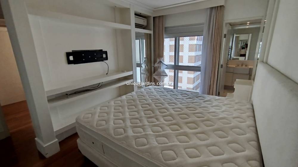 Apartamento à venda na Rua Bela CintraJardim América - 999-apartamento-jardim-america-sao-paulo-123349-2.jpg
