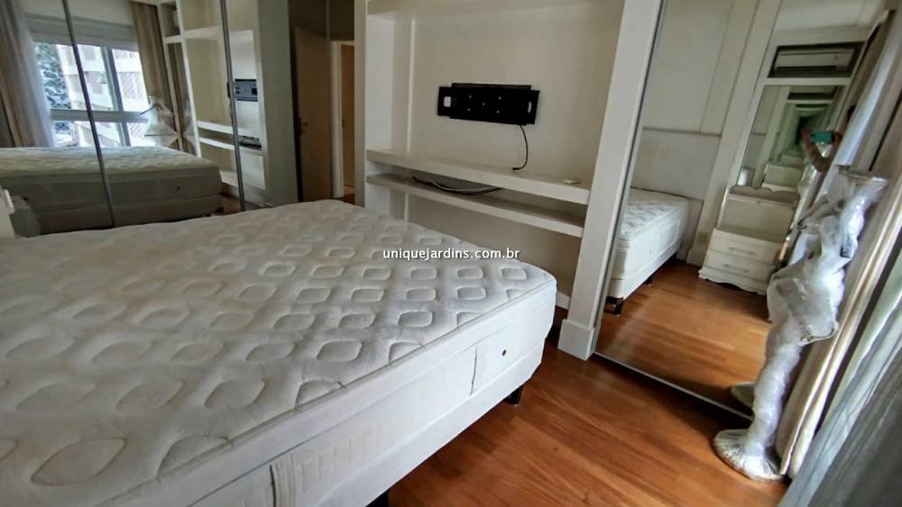 Apartamento à venda na Rua Bela CintraJardim América - 999-apartamento-jardim-america-sao-paulo-123349-4.jpg