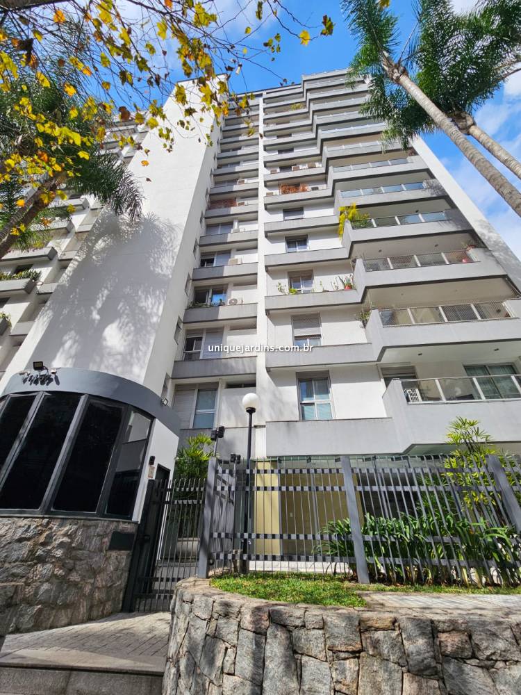 Apartamento à venda na Rua Bela CintraJardim América - 999-apartamento-jardim-america-sao-paulo-140347-18.jpg