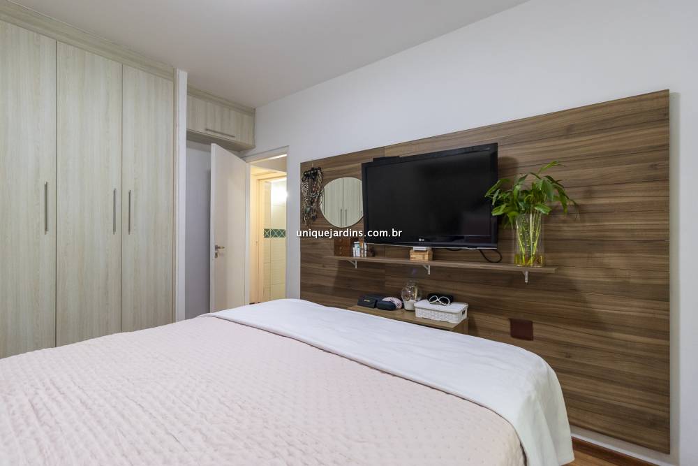 Apartamento à venda na Rua Doutor Eduardo de Souza AranhaVila Olímpia - 999-apartamento-vila-olimpia-sao-paulo-135045-0.jpg