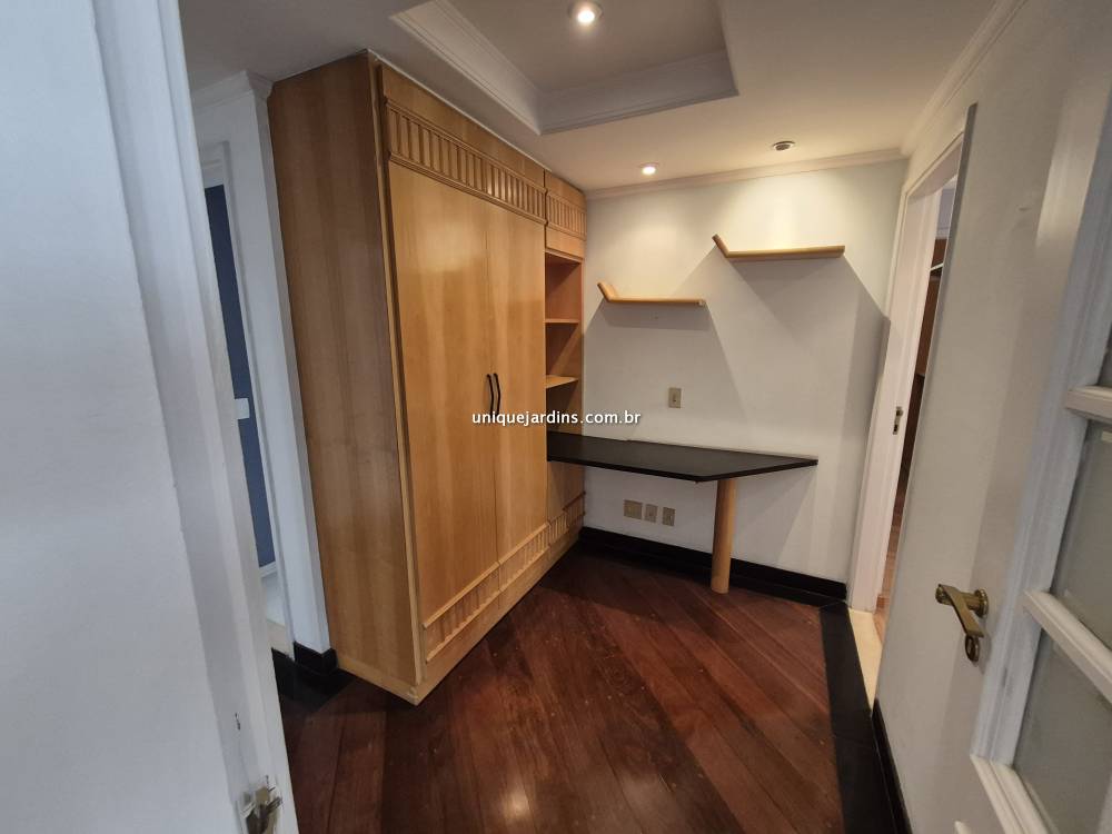 Apartamento à venda na Rua Capote ValentePinheiros - 999-apartamento-pinheiros-sao-paulo-101558-0.jpg
