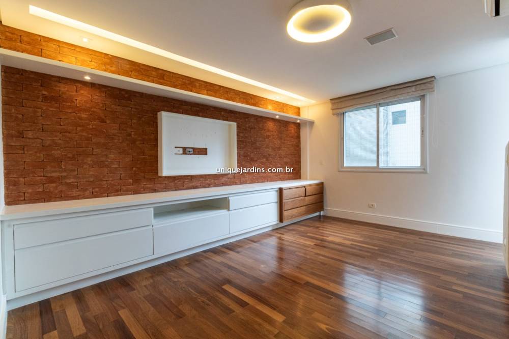 Apartamento à venda na Rua TabapuãItaim Bibi - apartamento-itaim-bibi-sao-paulo-125329-1.jpg