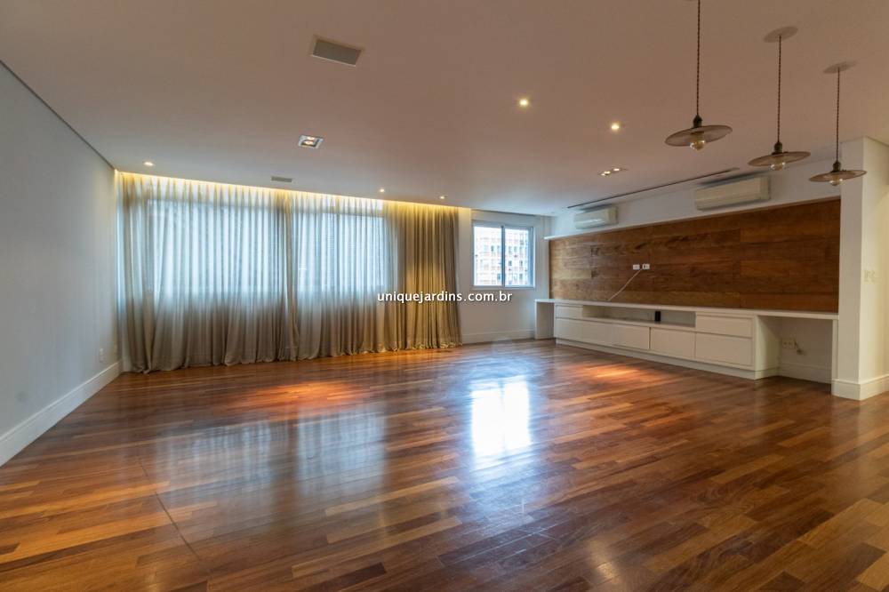 Apartamento à venda na Rua TabapuãItaim Bibi - apartamento-itaim-bibi-sao-paulo-125331-17.jpg