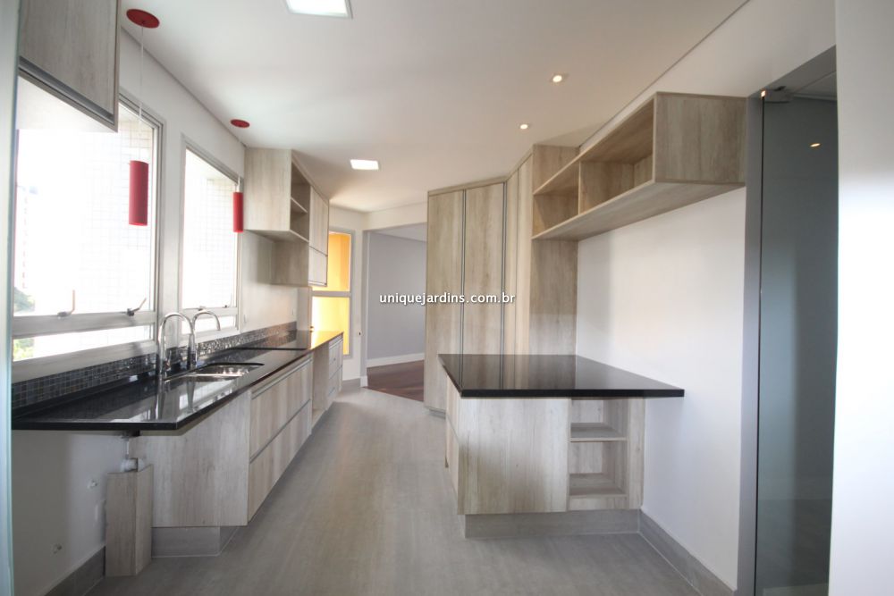 Apartamento para alugar na Avenida JuritiMoema - 134029-0.jpg