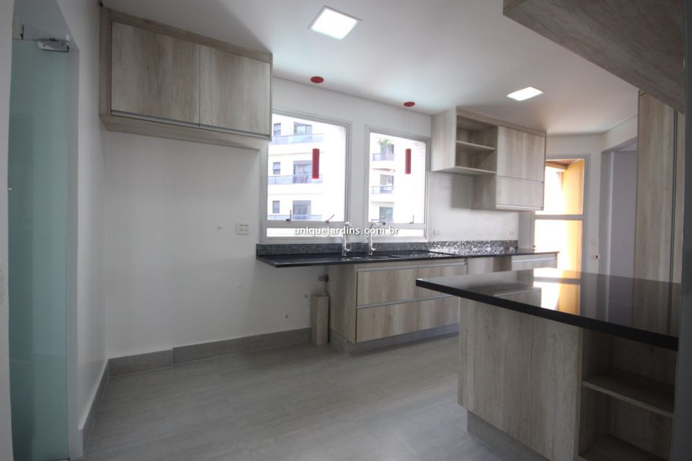 Apartamento para alugar na Avenida JuritiMoema - 134032-6.jpg