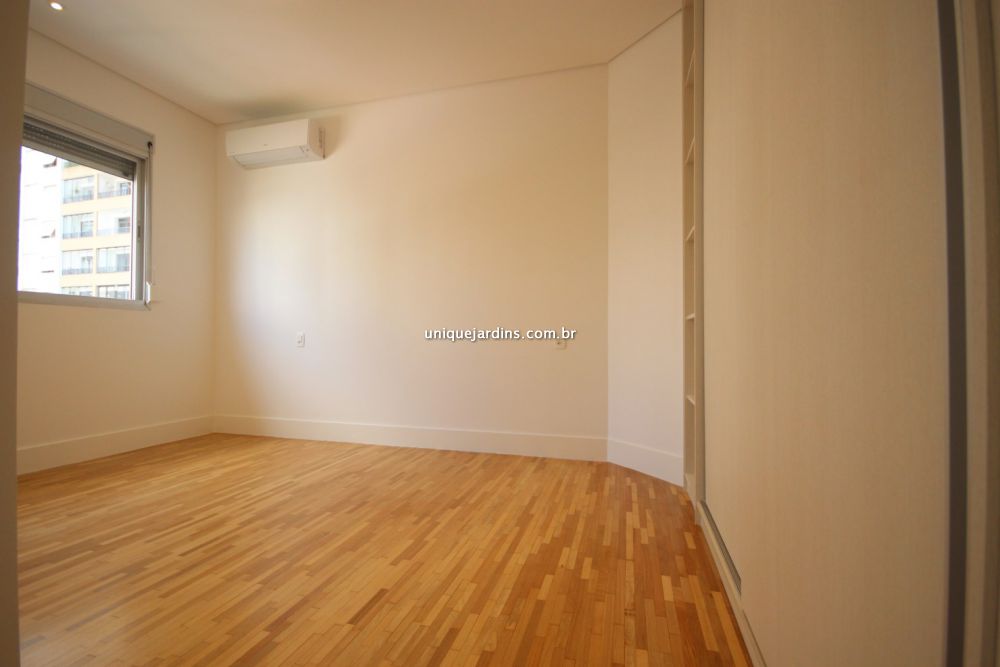 Apartamento para alugar na Avenida JuritiMoema - 134037-19.jpg