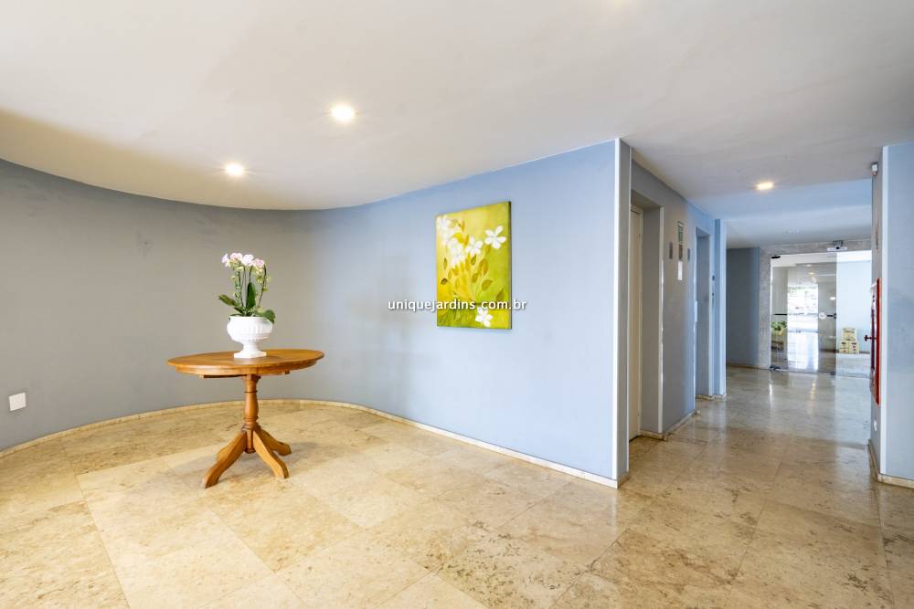 Apartamento à venda na Rua Luís DiasItaim Bibi - 999-apartamento-itaim-bibi-sao-paulo-100929-5.jpg