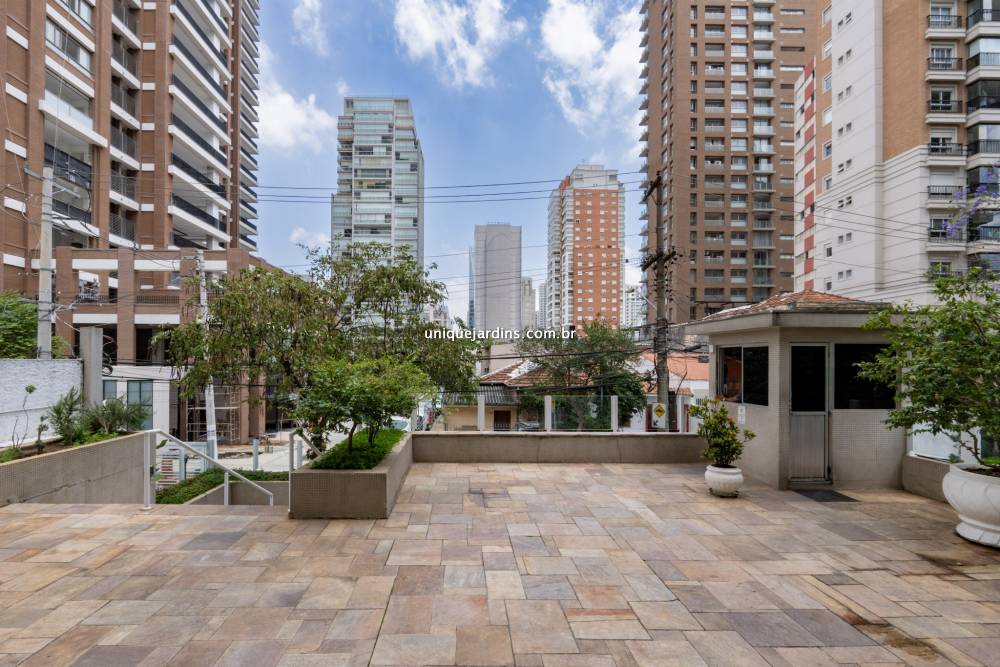 Apartamento à venda na Rua Luís DiasItaim Bibi - 999-apartamento-itaim-bibi-sao-paulo-100929-6.jpg