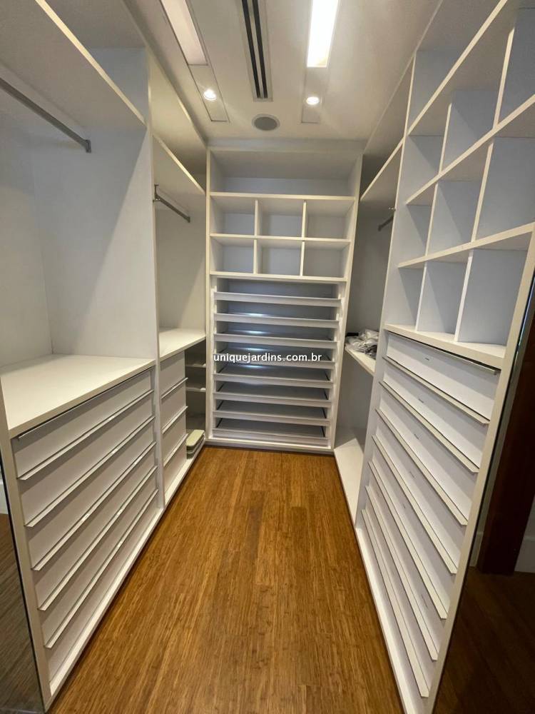 Apartamento à venda na Rua JacuriciItaim Bibi - 999-apartamento-itaim-bibi-sao-paulo-091741-9.jpg