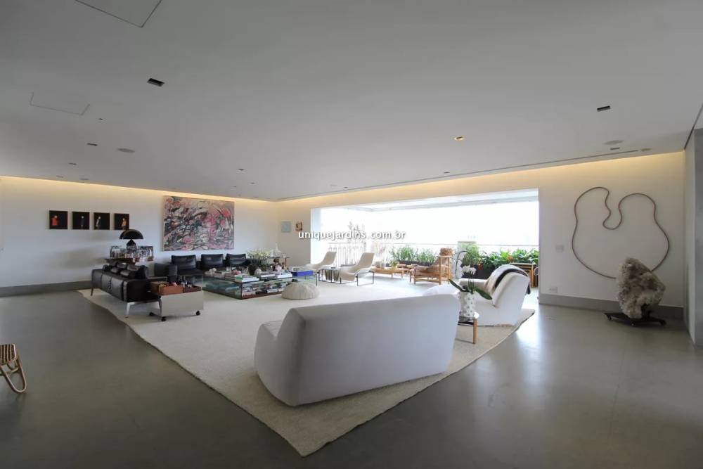Apartamento à venda na Rua JacuriciItaim Bibi - 999-apartamento-itaim-bibi-sao-paulo-131745-3.jpg