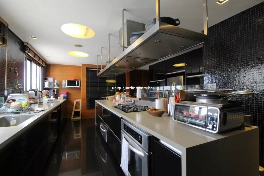 Apartamento à venda na Rua JacuriciItaim Bibi - 999-apartamento-itaim-bibi-sao-paulo-131745-6.jpg