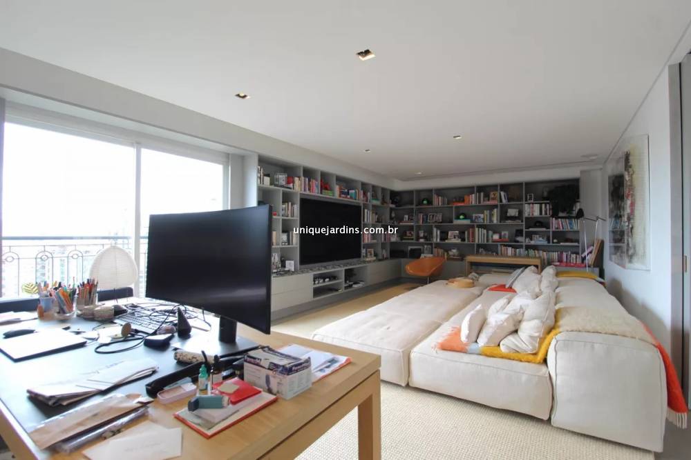 Apartamento à venda na Rua JacuriciItaim Bibi - 999-apartamento-itaim-bibi-sao-paulo-132940-0.jpg