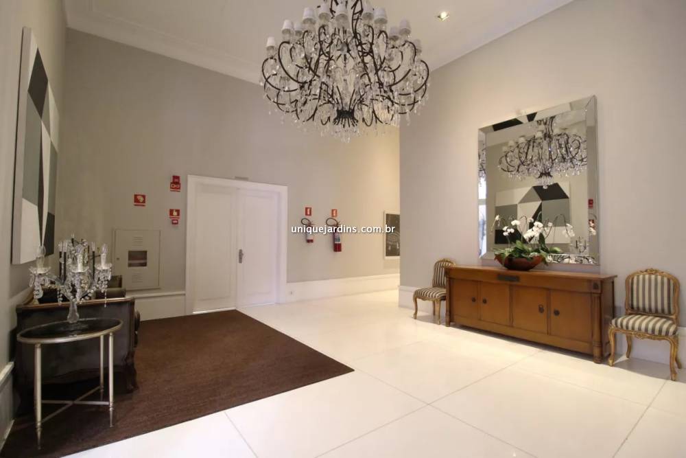 Apartamento à venda na Rua JacuriciItaim Bibi - 999-apartamento-itaim-bibi-sao-paulo-133033-14.jpg