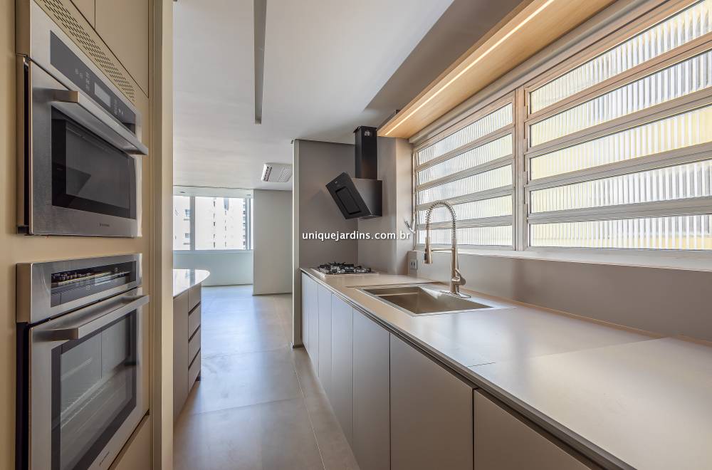 Apartamento à venda na Rua ItacemaItaim Bibi - apartamento-itaim-bibi-sao-paulo-154440-0.jpg