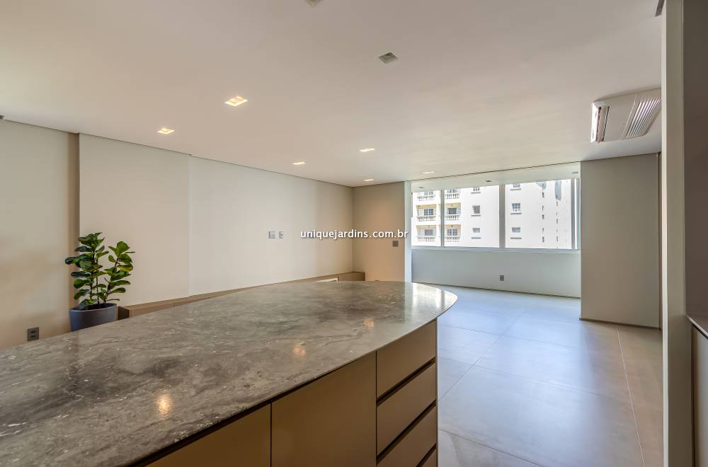 Apartamento à venda na Rua ItacemaItaim Bibi - apartamento-itaim-bibi-sao-paulo-154442-2.jpg