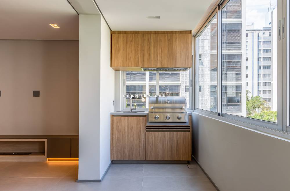 Apartamento à venda na Rua ItacemaItaim Bibi - apartamento-itaim-bibi-sao-paulo-154447-11.jpg