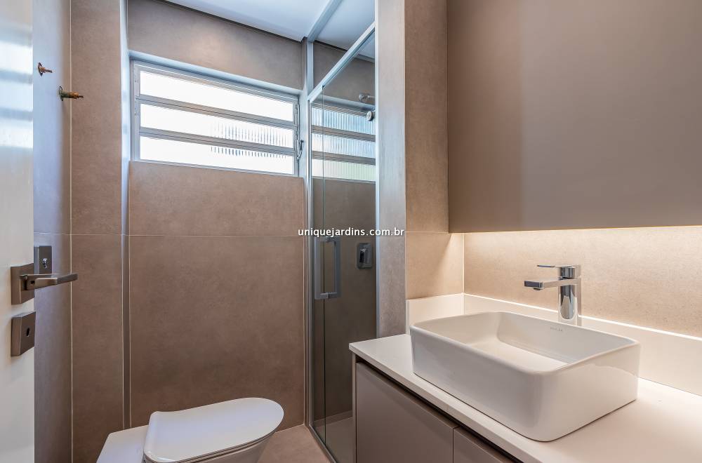 Apartamento à venda na Rua ItacemaItaim Bibi - apartamento-itaim-bibi-sao-paulo-154451-17.jpg