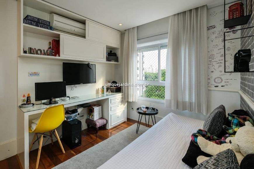 Apartamento à venda na Avenida Doutor Cardoso de MeloVila Olímpia - 999-apartamento-vila-olimpia-sao-paulo-084457-0.jpg