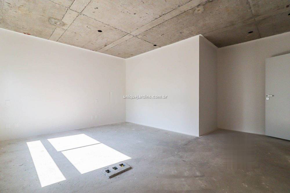 Apartamento à venda na Rua Paes de AraújoItaim Bibi - 999-apartamento-itaim-bibi-sao-paulo-141246-4.jpg