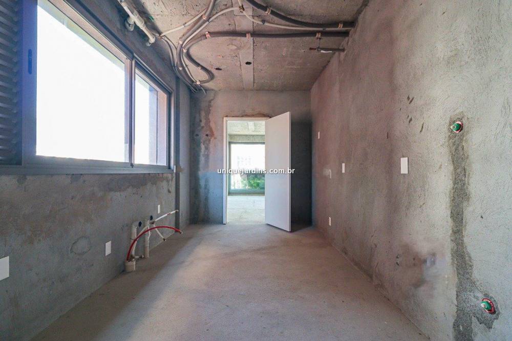 Apartamento à venda na Rua Paes de AraújoItaim Bibi - 999-apartamento-itaim-bibi-sao-paulo-141247-6.jpg