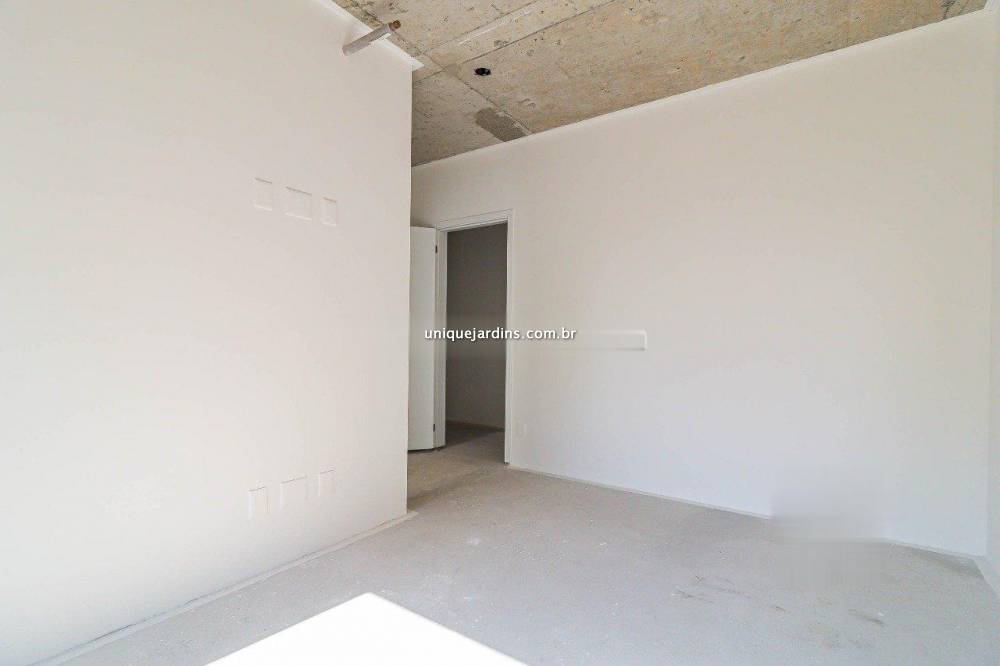 Apartamento à venda na Rua Paes de AraújoItaim Bibi - 999-apartamento-itaim-bibi-sao-paulo-141438-2.jpg