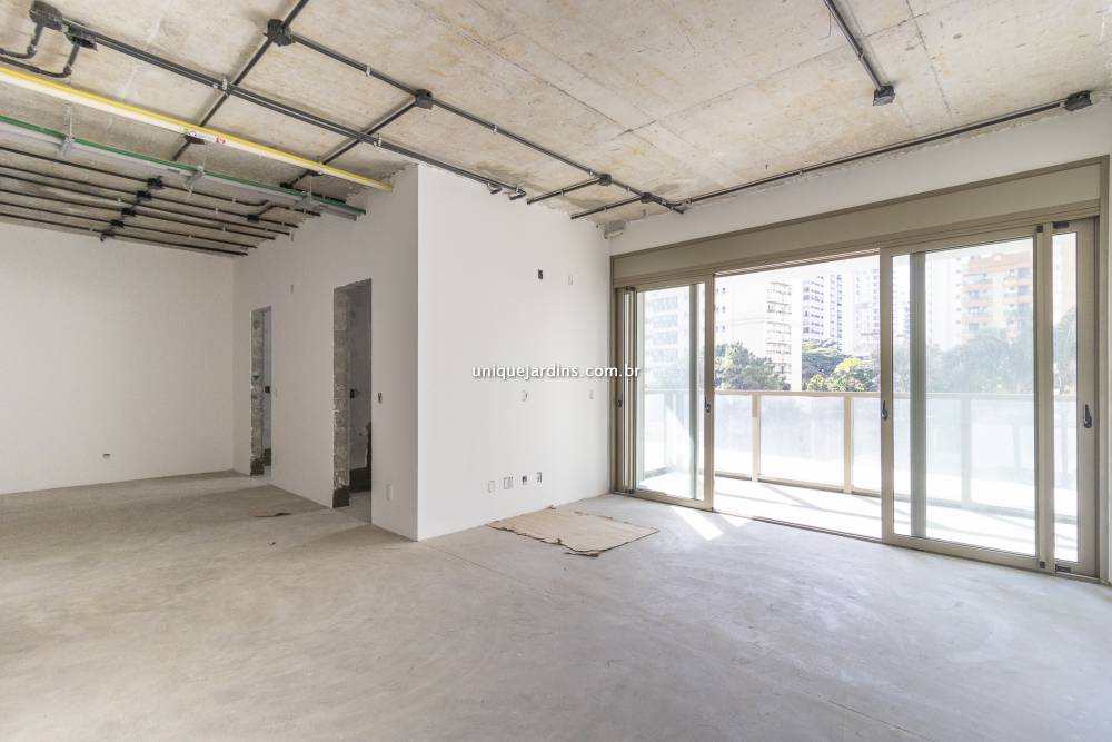 Apartamento à venda na Avenida Hélio PellegrinoVila Nova Conceição - 999-apartamento-vila-nova-conceicao-sao-paulo-105745-2.jpg