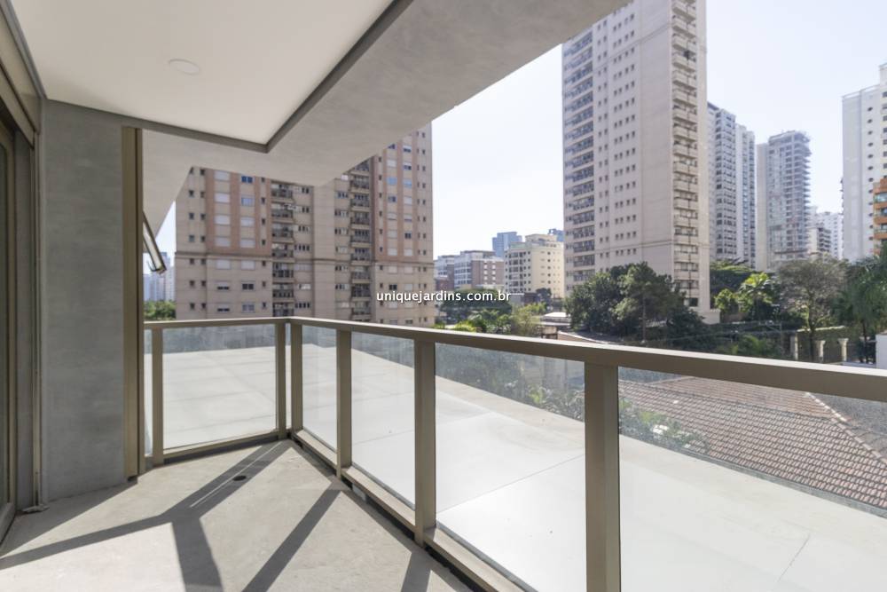 Apartamento à venda na Avenida Hélio PellegrinoVila Nova Conceição - 999-apartamento-vila-nova-conceicao-sao-paulo-105745-4.jpg