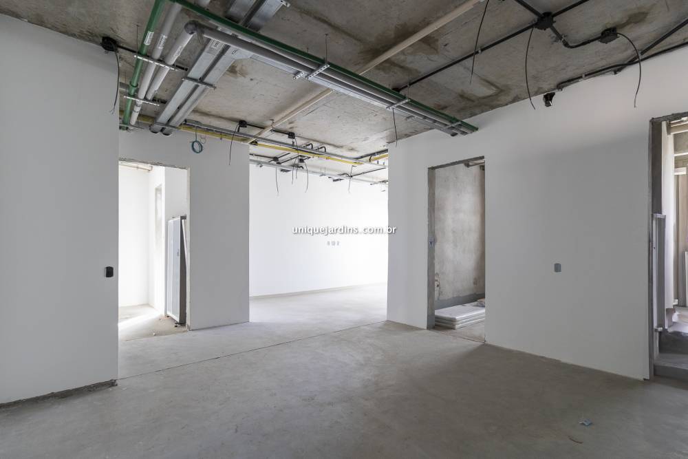 Apartamento à venda na Avenida Hélio PellegrinoVila Nova Conceição - 999-apartamento-vila-nova-conceicao-sao-paulo-105747-12.jpg