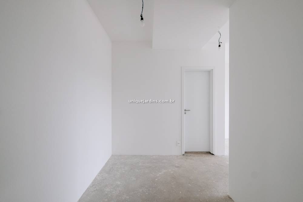 Apartamento à venda na Rua Bastos PereiraVila Nova Conceição - 999-apartamento-vila-nova-conceicao-sao-paulo-150954-1.jpg