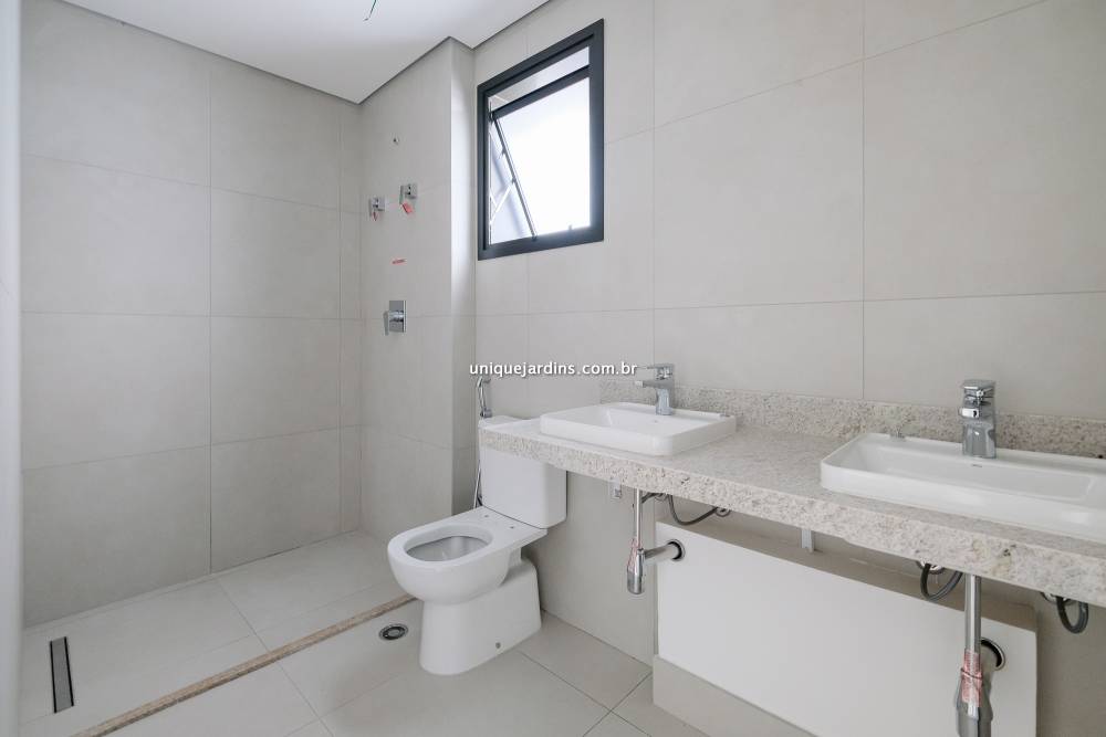 Apartamento à venda na Rua Bastos PereiraVila Nova Conceição - 999-apartamento-vila-nova-conceicao-sao-paulo-150955-7.jpg