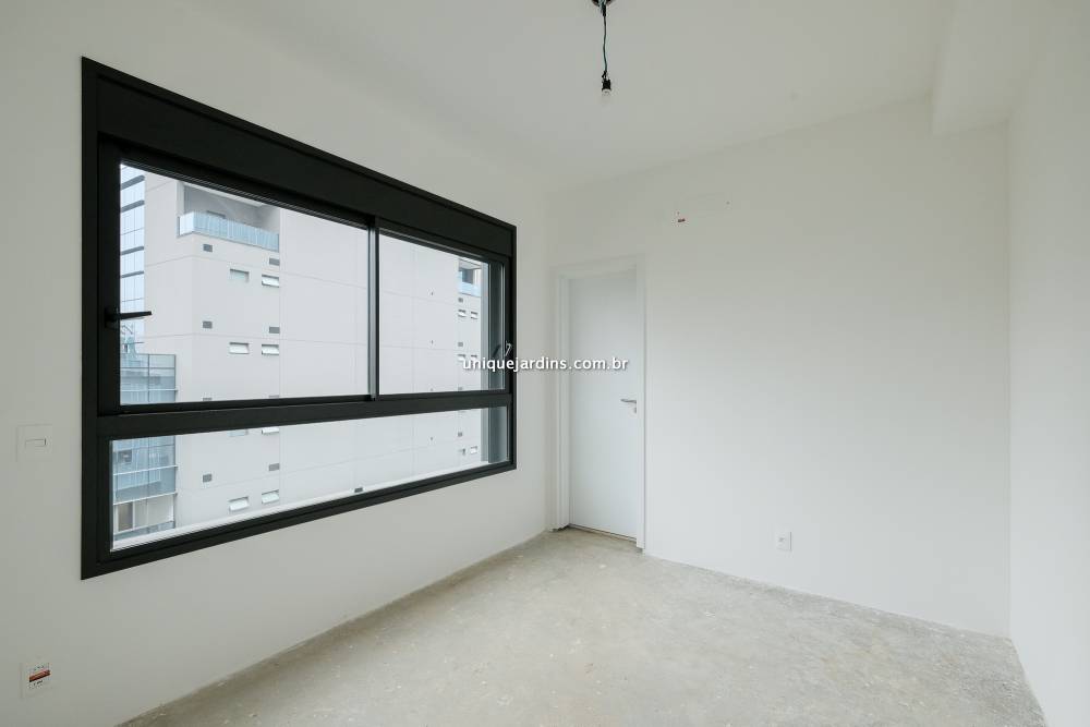 Apartamento à venda na Rua Bastos PereiraVila Nova Conceição - 999-apartamento-vila-nova-conceicao-sao-paulo-150955-8.jpg
