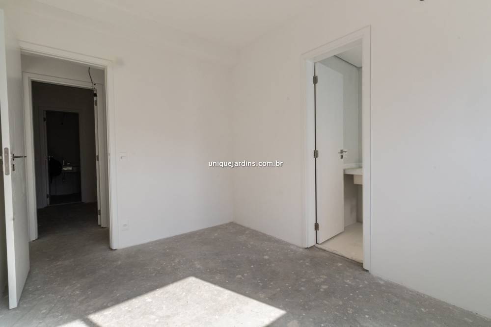 Apartamento à venda na Rua Santa JustinaVila Olímpia - 999-apartamento-vila-olimpia-sao-paulo-111823-2.jpg