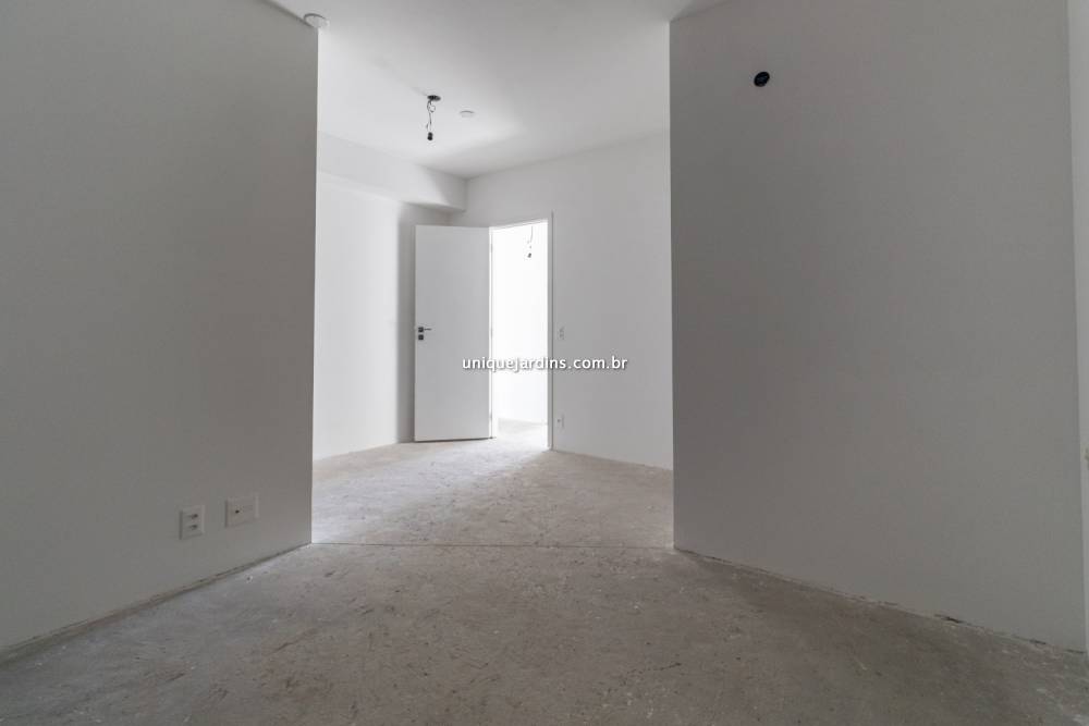 Apartamento à venda na Rua Santa JustinaVila Olímpia - 999-apartamento-vila-olimpia-sao-paulo-111824-11.jpg