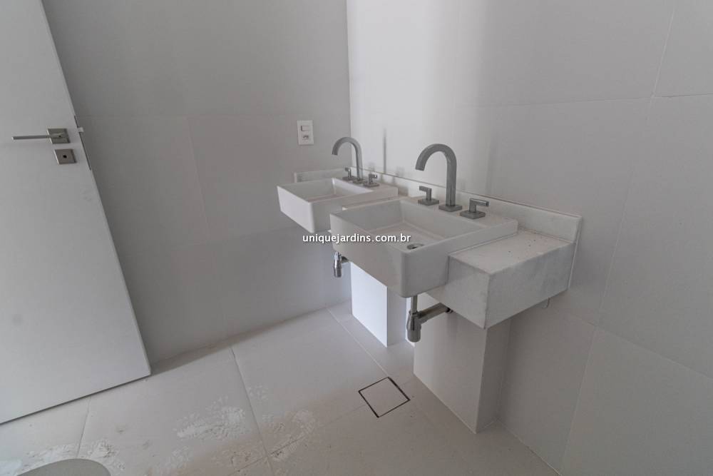 Apartamento à venda na Rua Santa JustinaVila Olímpia - 999-apartamento-vila-olimpia-sao-paulo-111825-15.jpg