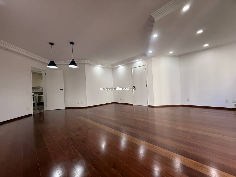 Apartamento à venda na Rua Pedroso AlvarengaItaim Bibi - 999-apartamento-itaim-bibi-sao-paulo-192318-2.jpg