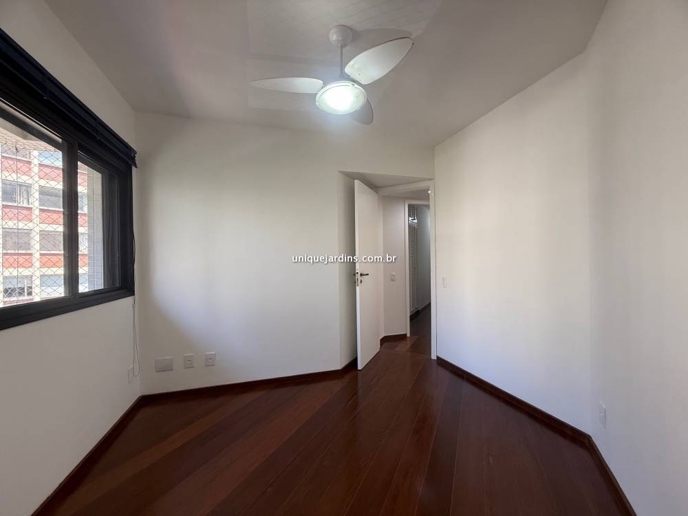 Apartamento à venda na Rua Pedroso AlvarengaItaim Bibi - 999-apartamento-itaim-bibi-sao-paulo-192319-9.jpg