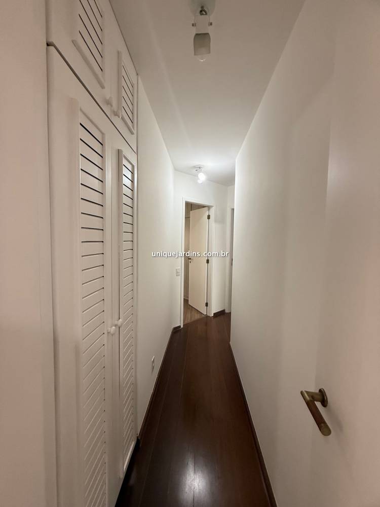 Apartamento à venda na Rua Pedroso AlvarengaItaim Bibi - 999-apartamento-itaim-bibi-sao-paulo-192321-17.jpg