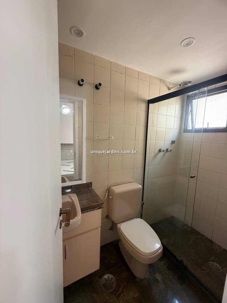 Apartamento à venda na Rua Pedroso AlvarengaItaim Bibi - 999-apartamento-itaim-bibi-sao-paulo-192351-0.jpg