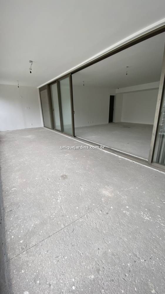 Apartamento à venda na Alameda dos JurupisMoema - 999-apartamento-moema-sao-paulo-142553-4.jpg