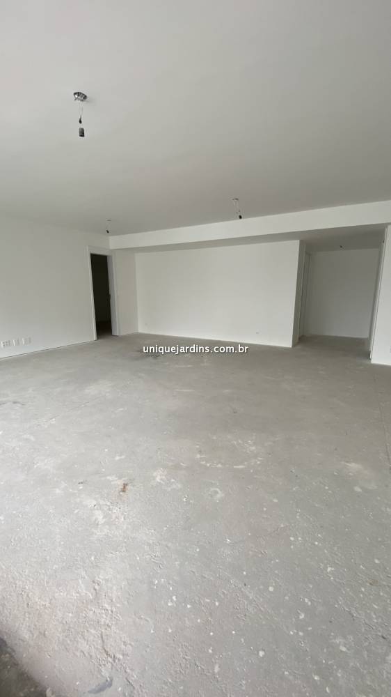 Apartamento à venda na Alameda dos JurupisMoema - 999-apartamento-moema-sao-paulo-142553-5.jpg