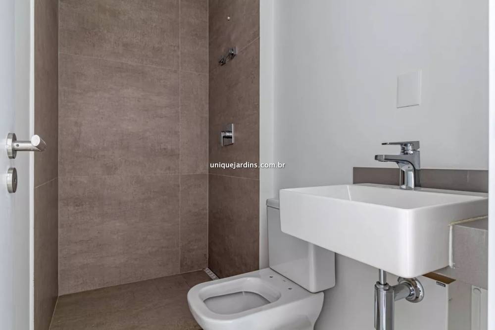 Apartamento à venda na Rua Jerônimo da VeigaItaim Bibi - 999-apartamento-itaim-bibi-sao-paulo-164628-0.jpg