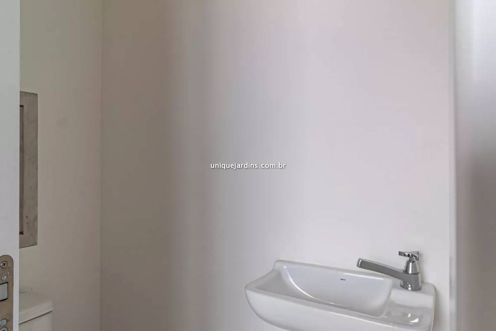 Apartamento à venda na Rua Jerônimo da VeigaItaim Bibi - 999-apartamento-itaim-bibi-sao-paulo-164628-2.jpg