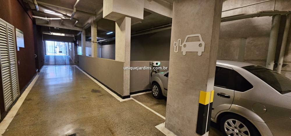 Apartamento à venda na Rua Mourato CoelhoPinheiros - 999-apartamento-pinheiros-sao-paulo-085241-3.jpg