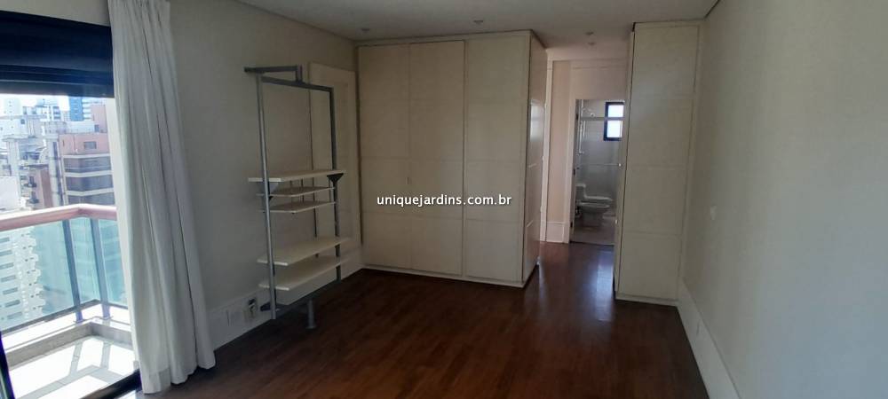 Apartamento à venda na Rua EdsonCampo Belo - 999-apartamento-campo-belo-sao-paulo-142325-3.jpg
