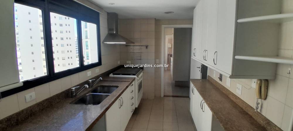 Apartamento para alugar na Rua EdsonCampo Belo - 999-apartamento-campo-belo-sao-paulo-142326-8.jpg