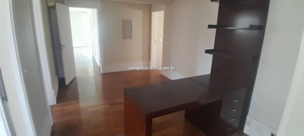 Apartamento para alugar na Rua EdsonCampo Belo - apartamento-campo-belo-sao-paulo-132900-1.jpg